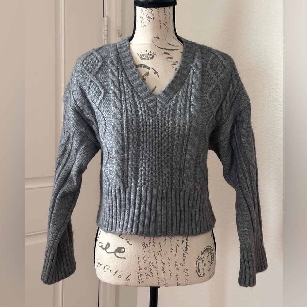 V-neck knitted sweater